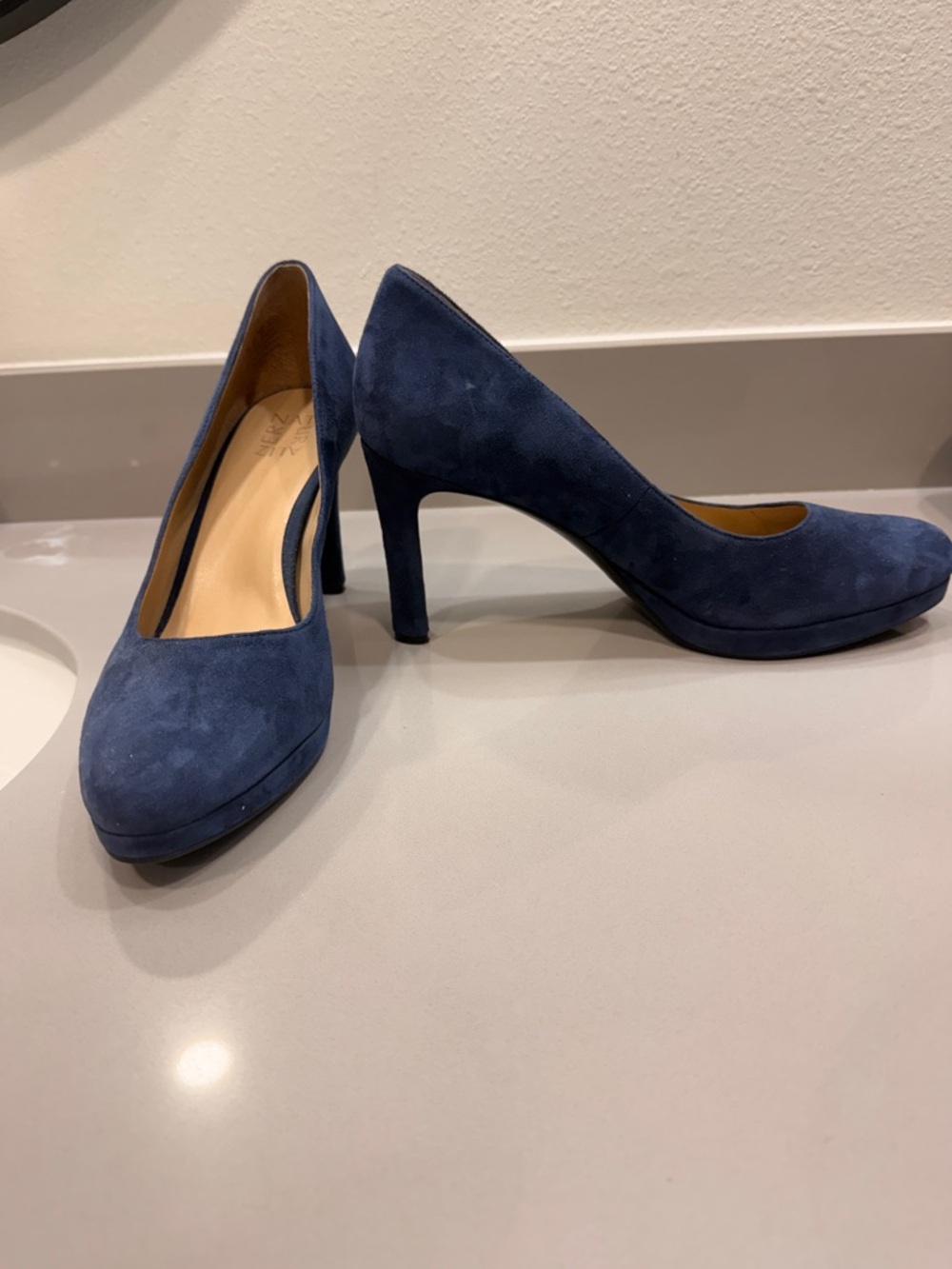 Naturalizer Navy Suede High Heel Pumps